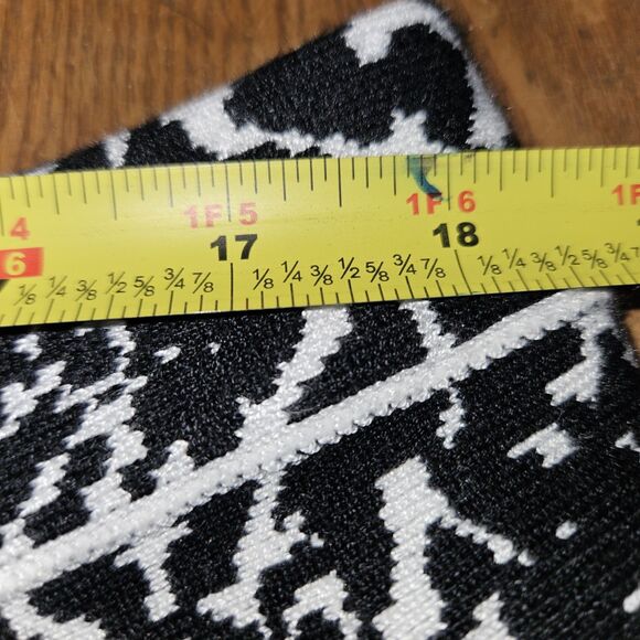 Lane Bryant Plus Skater Skirt 18/20 Stretch A-Line Black White Knit Pull-On - Picture 5 of 7